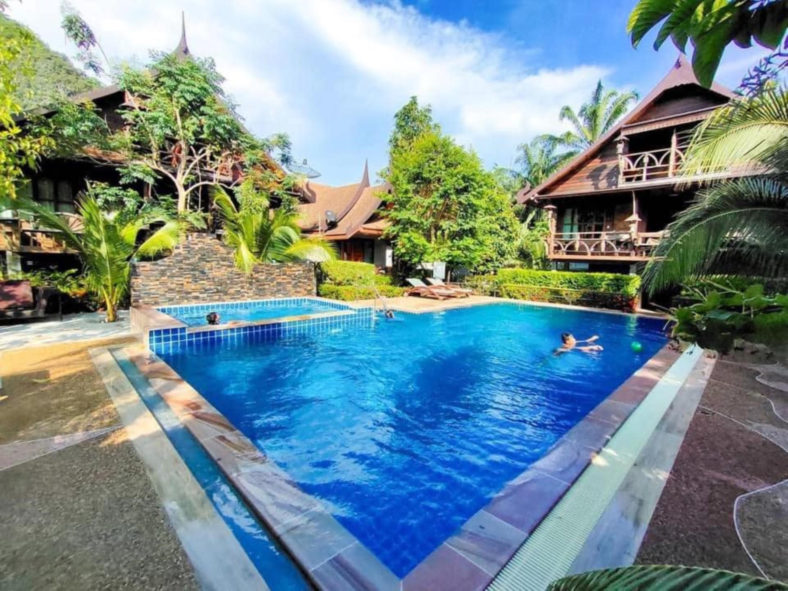 Boutique Village Hotel Ao Nang Bagian luar foto