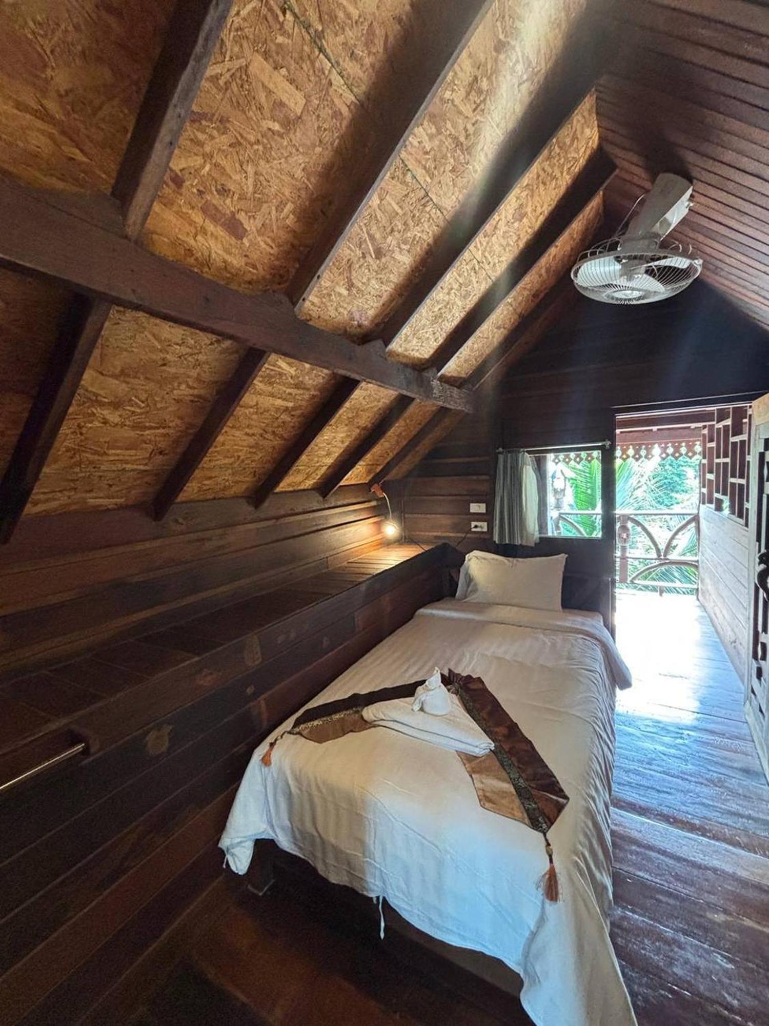 Boutique Village Hotel Ao Nang Bagian luar foto