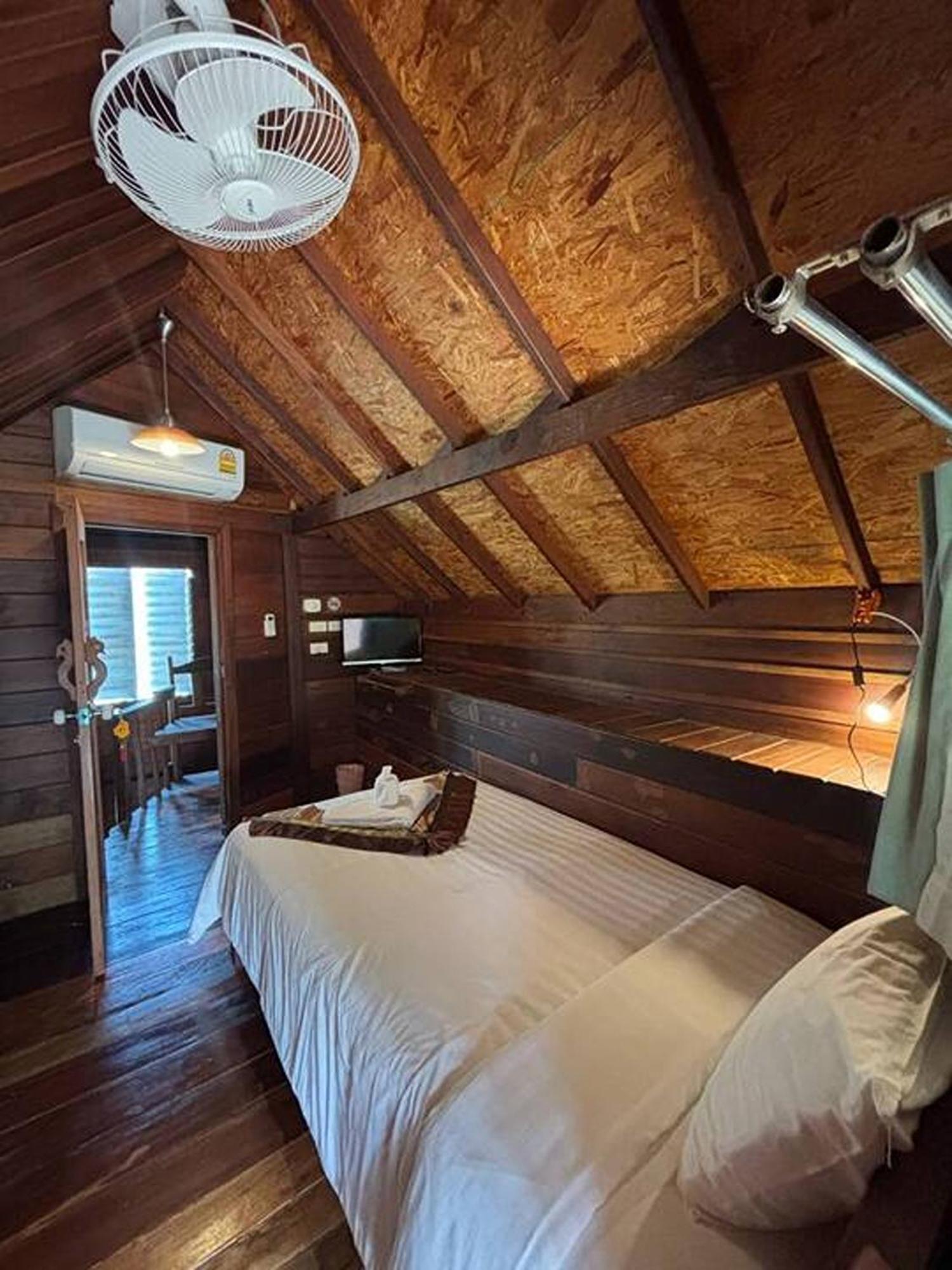 Boutique Village Hotel Ao Nang Bagian luar foto
