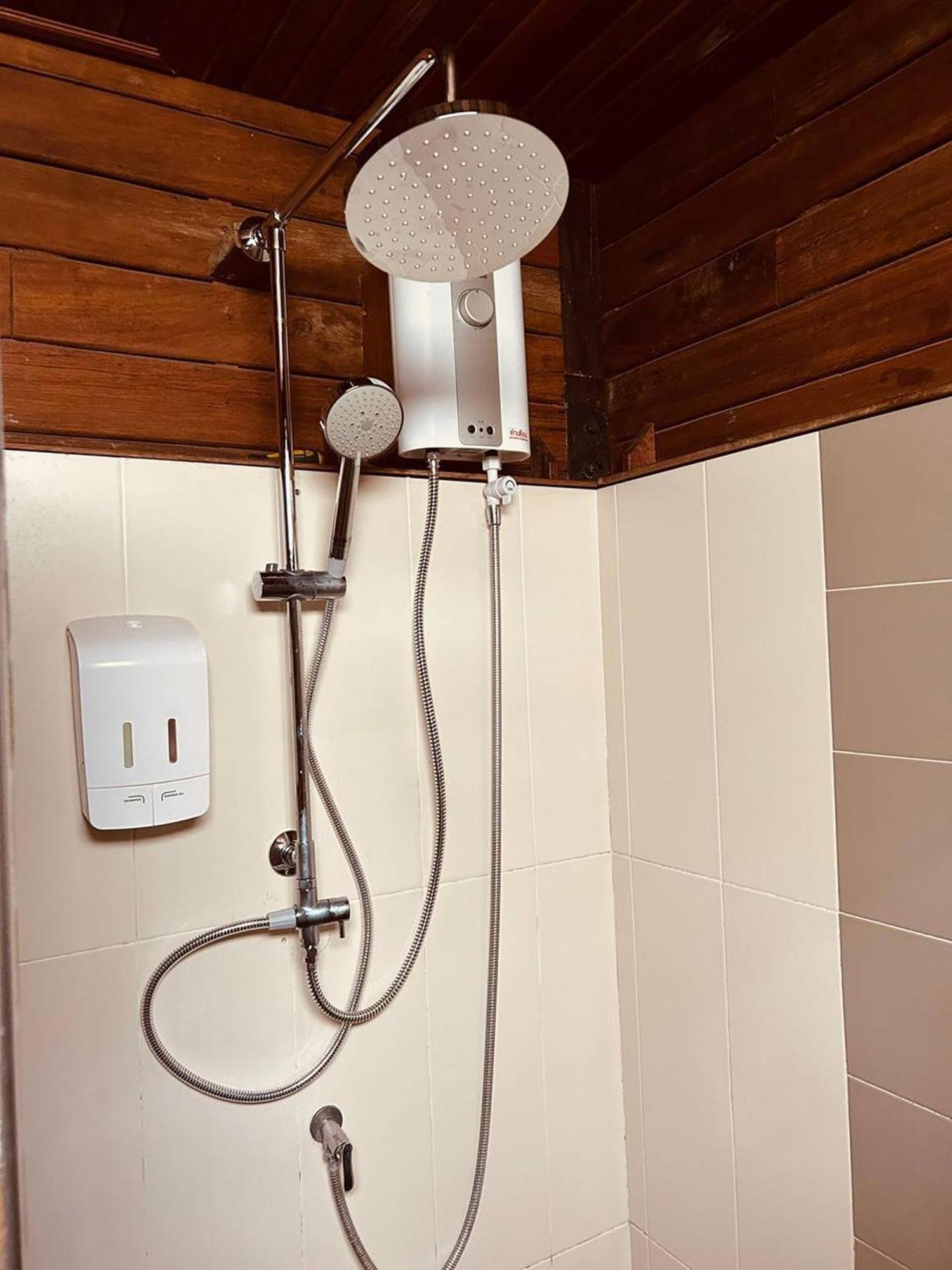 Boutique Village Hotel Ao Nang Bagian luar foto